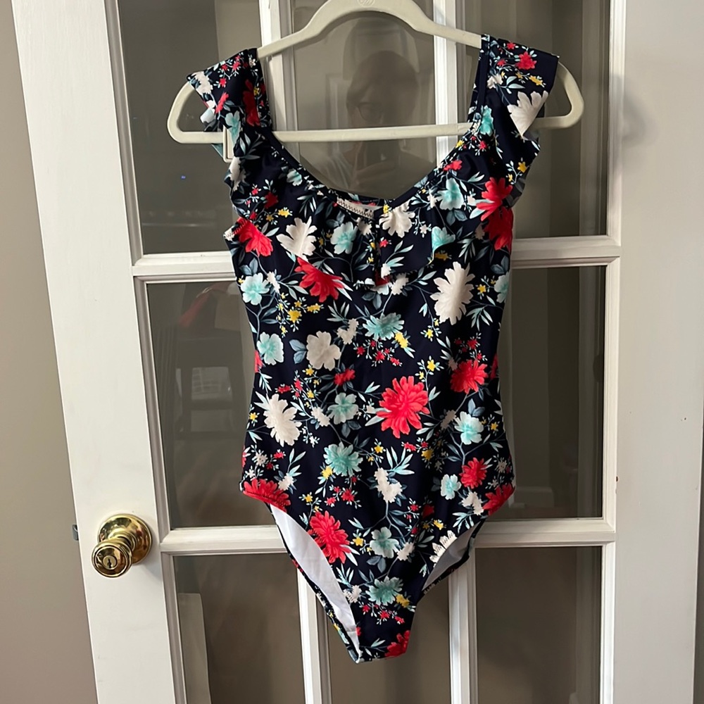 Old Navy floral print one piece bathing suit Medium